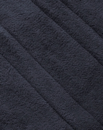 Slumberdown Comfy Hugs Navy Heated Throw