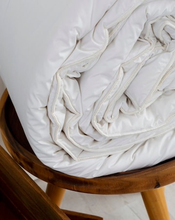 Slumberdown Wonderful Wool Medium Duvet