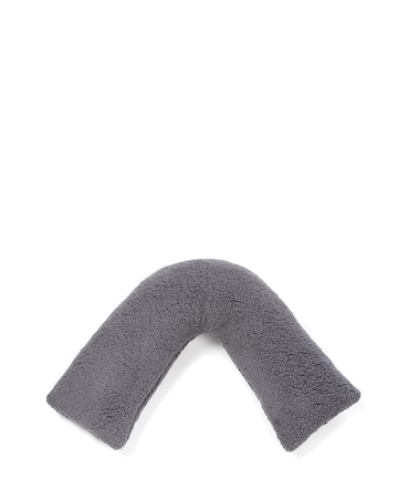 Huggleland Fluffy Fleece Teddy V Pillow