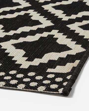Geo Indoor/Outdoor Rug