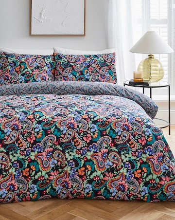 Betsy Bright Paisley Duvet Cover Set